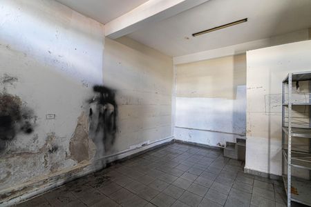 Garagem de casa à venda com 2 quartos, 160m² em Jardim Penha, São Paulo
