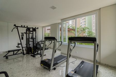 Apartamento à venda com 118m², 2 quartos e 2 vagasÁrea comum - Academia