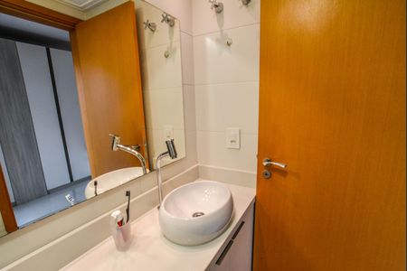 Apartamento à venda com 118m², 2 quartos e 2 vagasBanheiro da Suíte 2