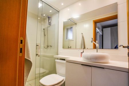 Apartamento à venda com 118m², 2 quartos e 2 vagasBanheiro da Suíte 2