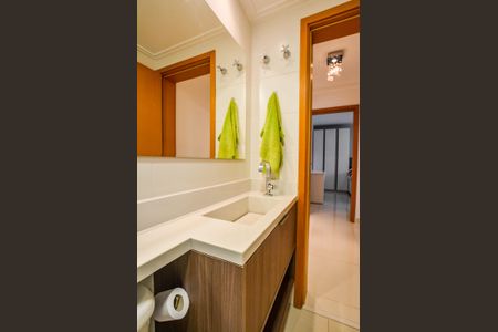 Apartamento à venda com 118m², 2 quartos e 2 vagasBanheiro Social