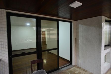 Apartamento para alugar com 80m², 2 quartos e 2 vagas Apartamento para alugar com 80m², 2 quartos e 2 vagasVaranda
