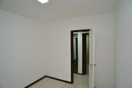 Apartamento para alugar com 80m², 2 quartos e 2 vagas Apartamento para alugar com 80m², 2 quartos e 2 vagasQuarto