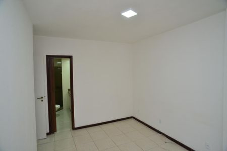 Apartamento para alugar com 80m², 2 quartos e 2 vagas Apartamento para alugar com 80m², 2 quartos e 2 vagasSuíte
