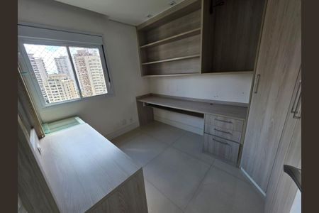 Apartamento para alugar com 70m², 2 quartos e 1 vaga