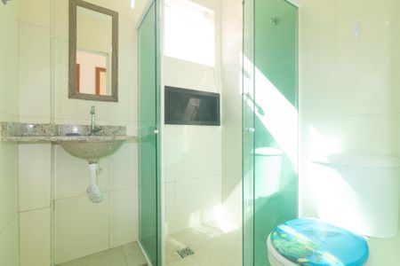 Casa de condomínio para alugar com 190m², 2 quartos e 2 vagasBanheiro