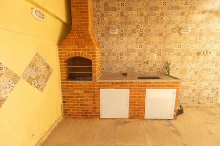 Casa de condomínio para alugar com 190m², 2 quartos e 2 vagasChurrasqueira