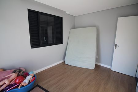 Casa à venda com 330m², 4 quartos e 5 vagasQuarto 4