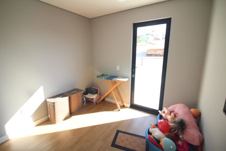 Casa à venda com 330m², 4 quartos e 5 vagasQuarto 4