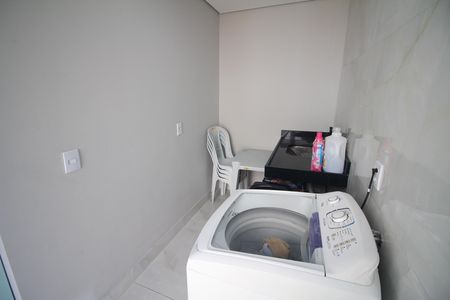Casa à venda com 330m², 4 quartos e 5 vagasÁrea de Serviço