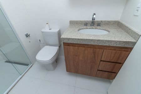 Apartamento para alugar com 58m², 2 quartos e 2 vagas Apartamento para alugar com 58m², 2 quartos e 2 vagasBanheiro da Suíte