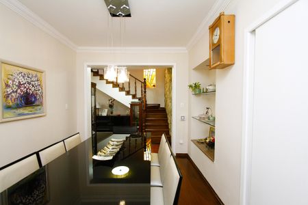 Casa à venda com 220m², 3 quartos e 1 vagaSala de Jantar