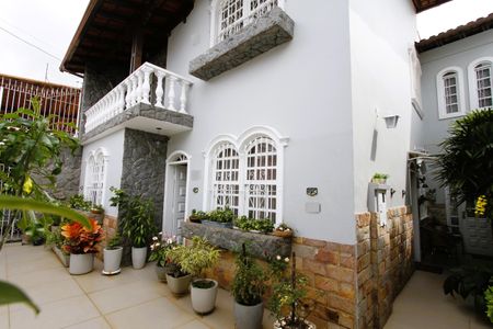 Casa à venda com 220m², 3 quartos e 1 vagaVaranda da Sala