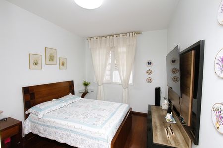 Casa à venda com 220m², 3 quartos e 1 vagaQuarto 1