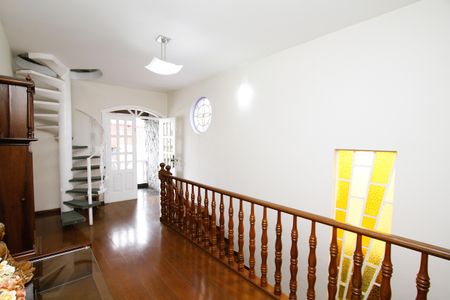 Casa à venda com 220m², 3 quartos e 1 vagaSegundo andar 