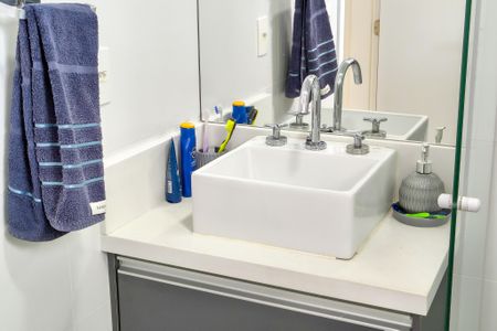 Apartamento para alugar com 105m², 2 quartos e 2 vagas Apartamento para alugar com 105m², 2 quartos e 2 vagasBanheiro