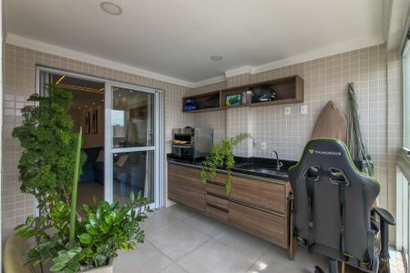 Apartamento para alugar com 105m², 2 quartos e 2 vagas Apartamento para alugar com 105m², 2 quartos e 2 vagasSacada