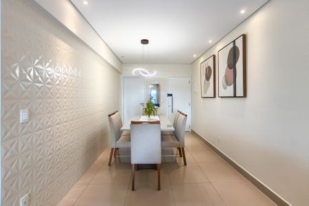 Apartamento para alugar com 105m², 2 quartos e 2 vagas Apartamento para alugar com 105m², 2 quartos e 2 vagasSala