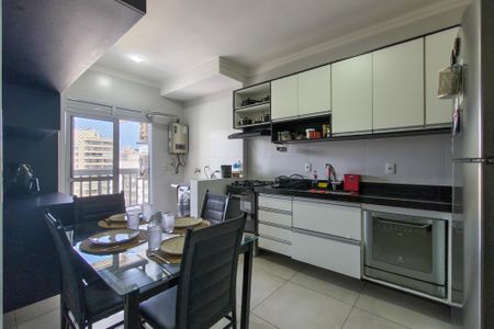 Apartamento para alugar com 105m², 2 quartos e 2 vagas Apartamento para alugar com 105m², 2 quartos e 2 vagasCozinha