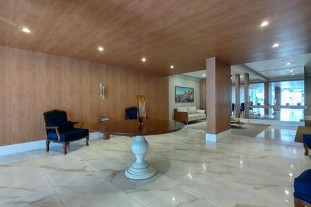 Apartamento para alugar com 105m², 2 quartos e 2 vagas Apartamento para alugar com 105m², 2 quartos e 2 vagasHall de entrada