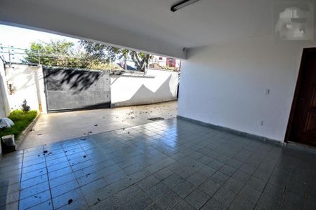 Casa à venda com 221m², 3 quartos e 3 vagasFoto 05