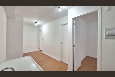 Apartamento à venda com 36m², 2 quartos e sem vaga Apartamento à venda com 36m², 2 quartos e sem vagaSala e cozinha