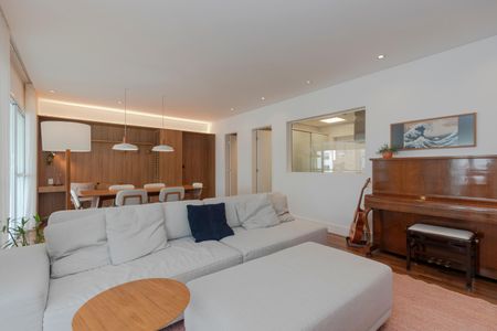 Sala de apartamento à venda com 3 quartos, 136m² em Campo Belo, São Paulo