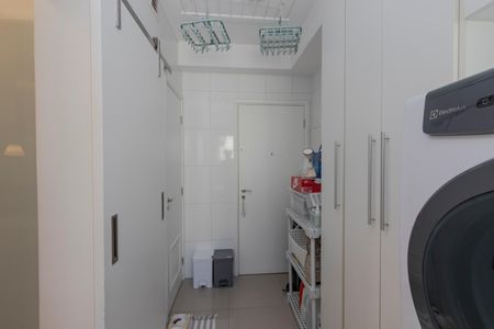 Apartamento à venda com 136m², 3 quartos e 2 vagasÁrea de Serviço