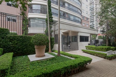 Apartamento à venda com 136m², 3 quartos e 2 vagasFachada