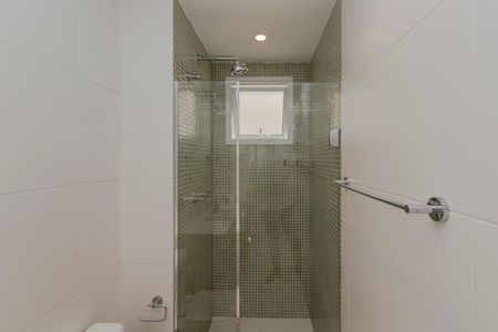 Apartamento à venda com 136m², 3 quartos e 2 vagasBanheiro da Suite 3