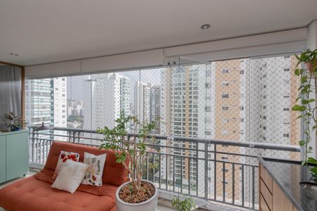 Apartamento à venda com 136m², 3 quartos e 2 vagasVaranda