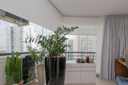 Apartamento à venda com 136m², 3 quartos e 2 vagasEscritório
