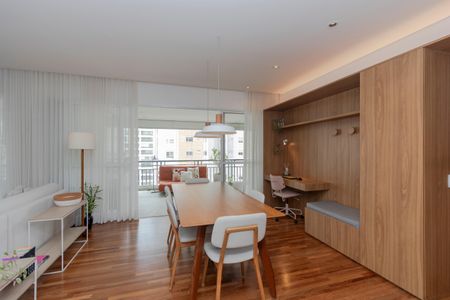 Apartamento à venda com 136m², 3 quartos e 2 vagasSala