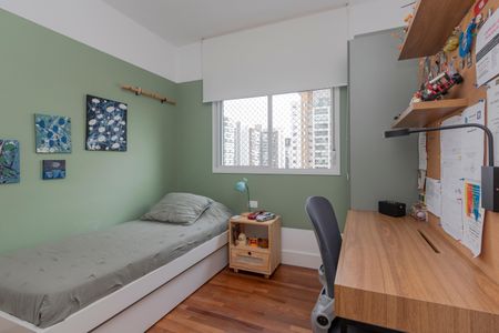 Apartamento à venda com 136m², 3 quartos e 2 vagasSuíte 2