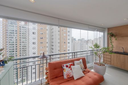 Apartamento à venda com 136m², 3 quartos e 2 vagasVaranda
