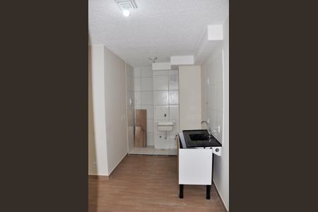 Apartamento para alugar com 38m², 2 quartos e sem vagaDetalhe - Cozinha Americana com Área de Serviço