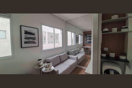 Apartamento para alugar com 37m², 2 quartos e sem vaga