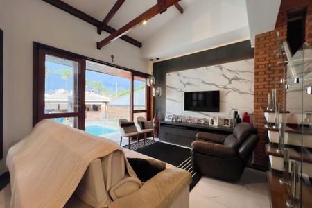 Casa de condomínio para alugar com 480m², 4 quartos e 3 vagas