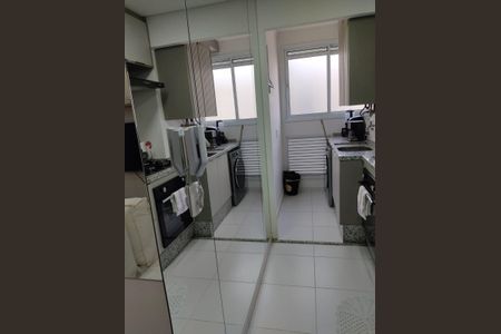 Apartamento à venda com 62m², 3 quartos e 1 vagaÁrea de Serviço