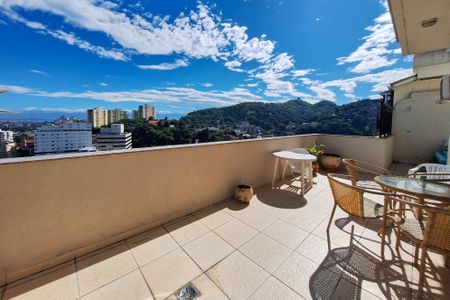 Apartamento à venda com 130m², 3 quartos e 1 vagaCobertura