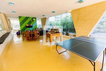 Apartamento à venda com 122m², 3 quartos e 1 vaga Apartamento à venda com 122m², 3 quartos e 1 vagaÁrea Comum