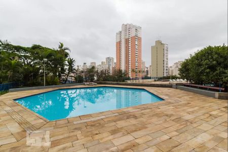 Apartamento à venda com 122m², 3 quartos e 1 vaga Apartamento à venda com 122m², 3 quartos e 1 vagaÁrea Comum