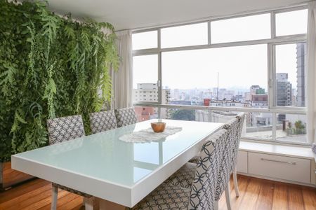 Sala de apartamento à venda com 3 quartos, 122m² em Perdizes, São Paulo