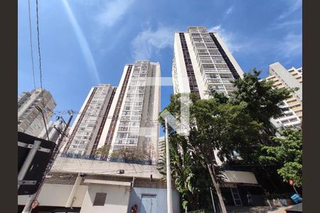 Apartamento à venda com 122m², 3 quartos e 1 vaga Apartamento à venda com 122m², 3 quartos e 1 vagaÁrea Comum