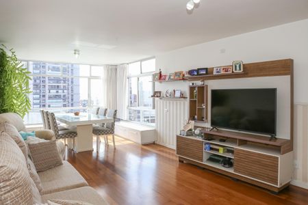 Sala de apartamento à venda com 3 quartos, 122m² em Perdizes, São Paulo