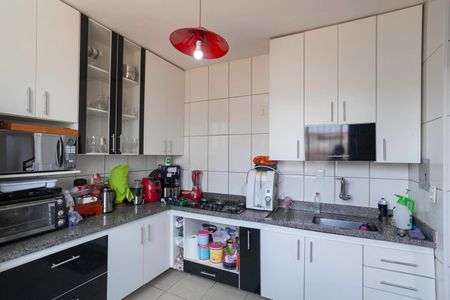 Apartamento para alugar com 180m², 3 quartos e 2 vagas Apartamento para alugar com 180m², 3 quartos e 2 vagasCozinha