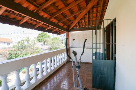 Casa à venda com 160m², 4 quartos e 2 vagasVaranda