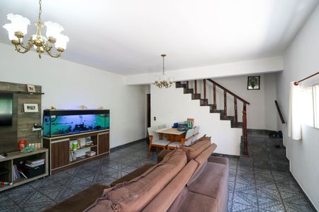 Sala de casa à venda com 4 quartos, 160m² em Vila Nova das Belezas, São Paulo