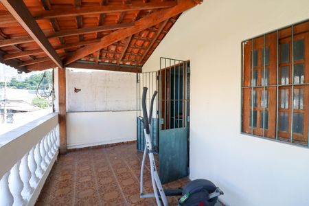 Casa à venda com 160m², 4 quartos e 2 vagasVaranda