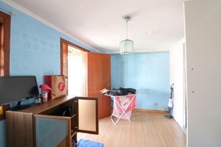 Casa à venda com 160m², 4 quartos e 2 vagasSala de TV